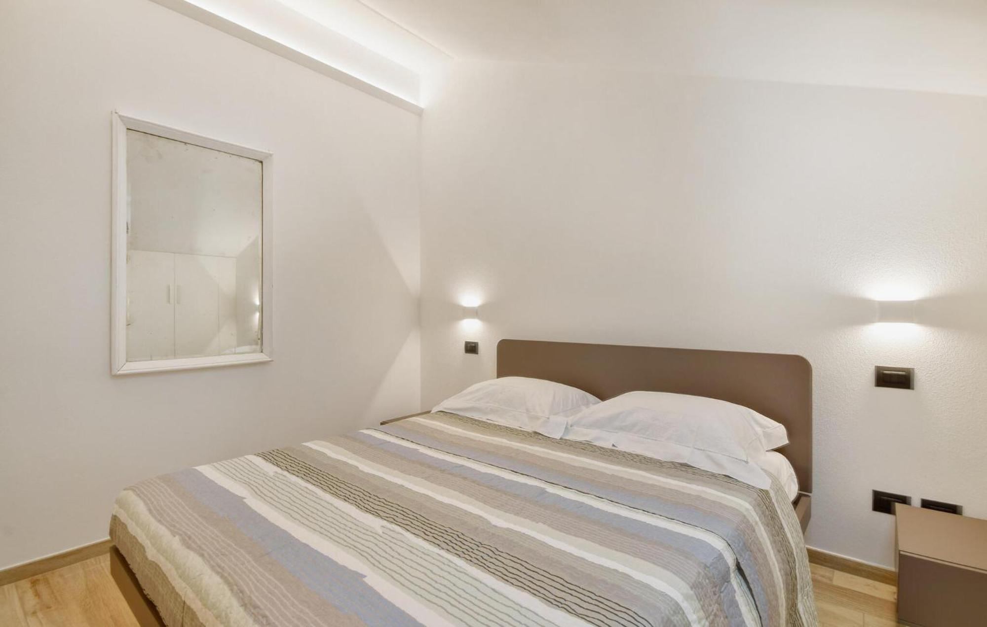 Beautiful Apartment In Moneglia With Kitchen Eksteriør billede